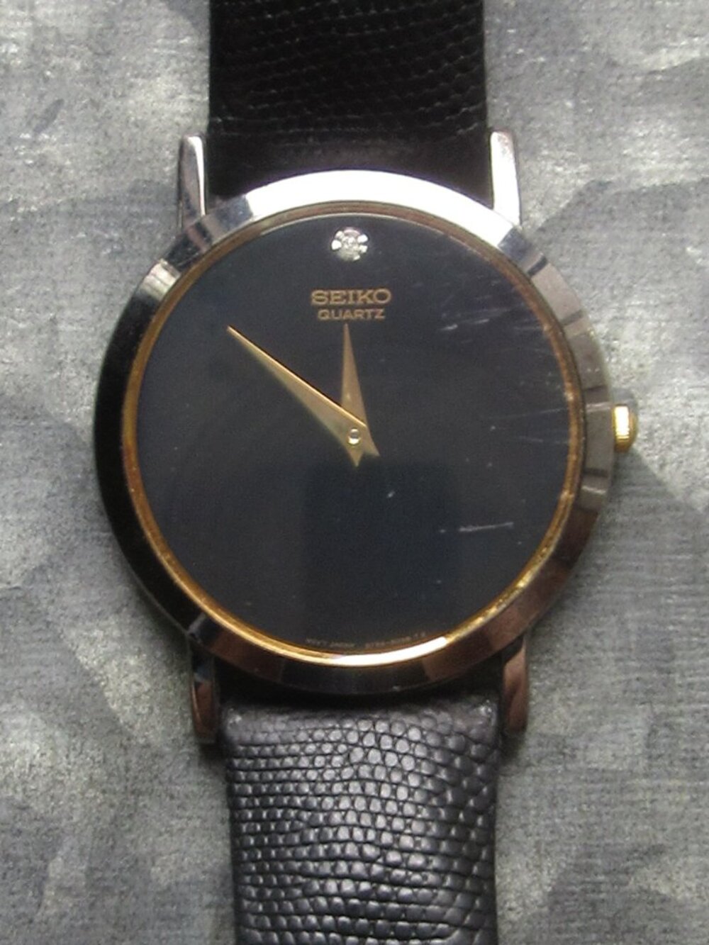 VTG Seiko Men's Watch with Diamond